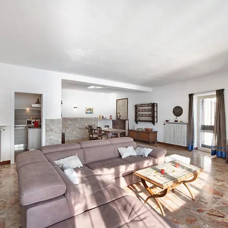 Vittoria Villa