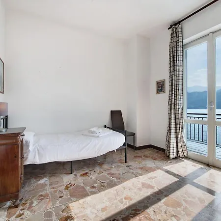 Vittoria * Varenna