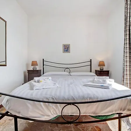 Vittoria Villa